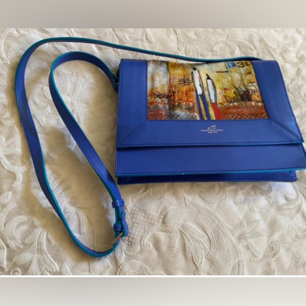 DeBilzan by Mario Hernandez Crossbody Bag